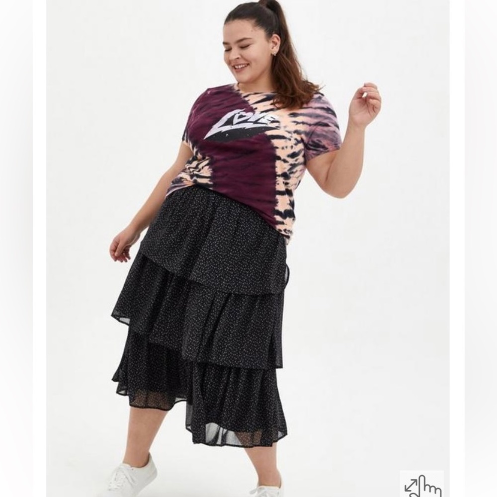 Torrid black chiffon tiered mini skirt. Torrid size 1.